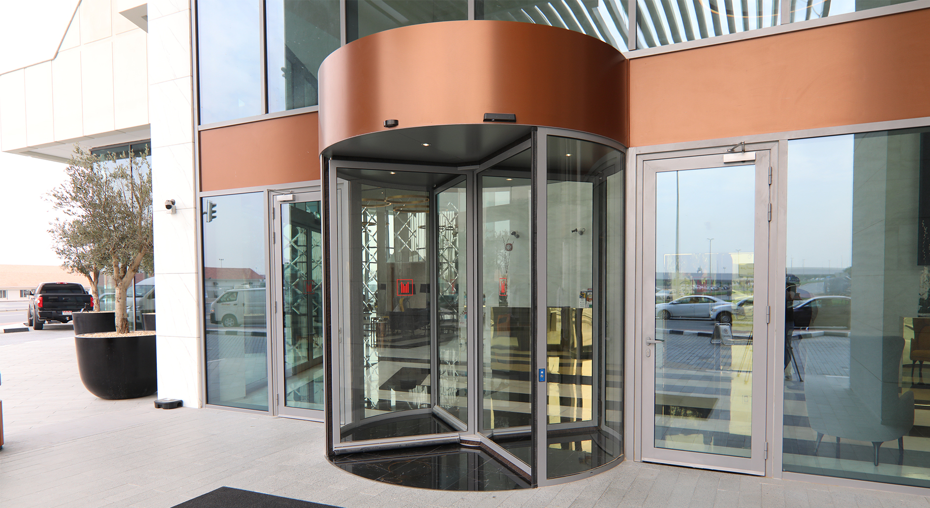 Options and Configurations for the record K 42 Automatic Revolving Door